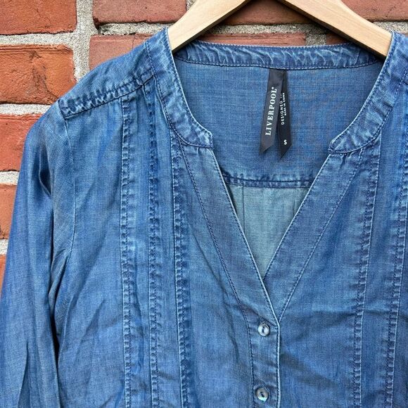 Liverpool Chambray Button Pleated Tunic - Picture 7 of 9